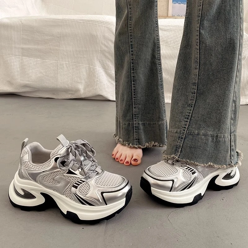 啄木鸟银色老爹鞋女款2025新款春女鞋子百搭小个子增高厚底运动鞋