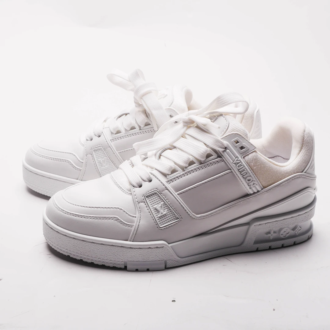 95新 LouisVuitton/路易威登 /36/trainer白色运动板鞋/97新