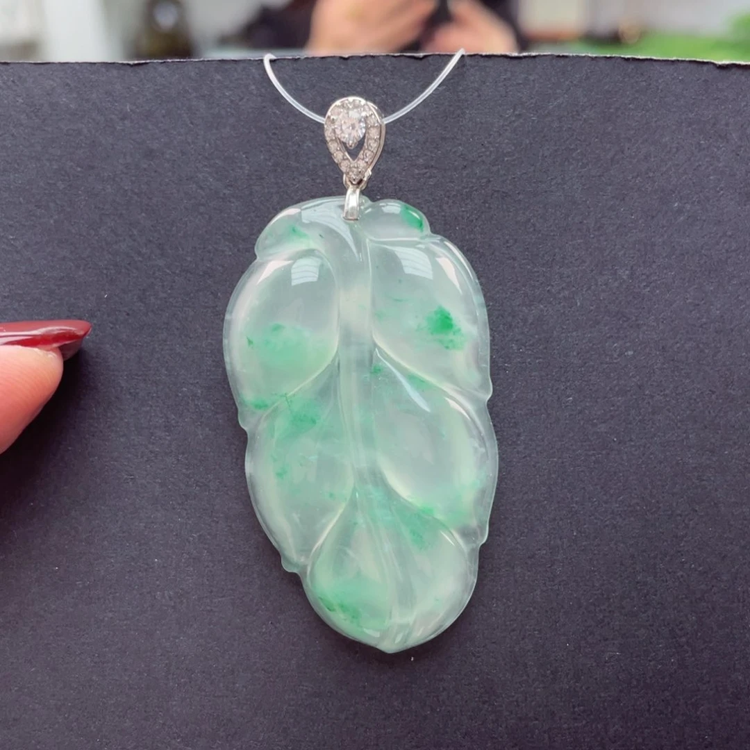 石英质玉颈饰未镶嵌闽**郑