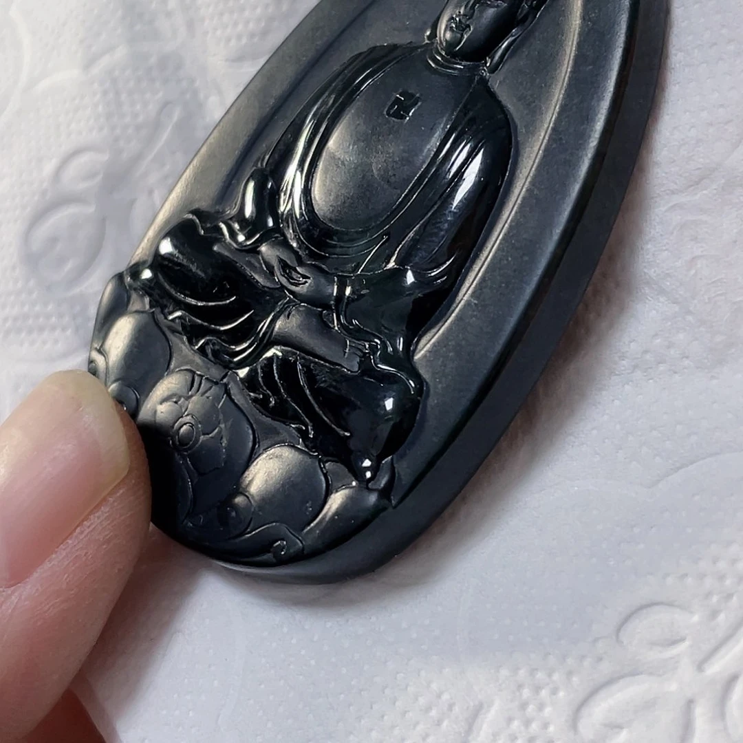 翡翠未镶嵌颈饰戚****粉翡翠