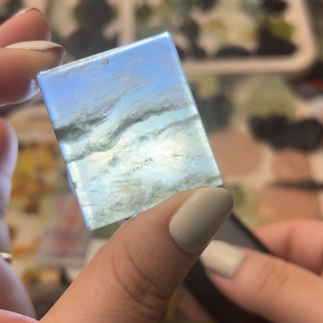 蛇纹石玉颈饰合金