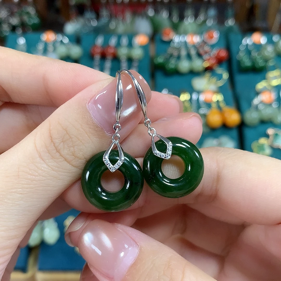 和田玉银S925镶嵌耳饰卡16左右