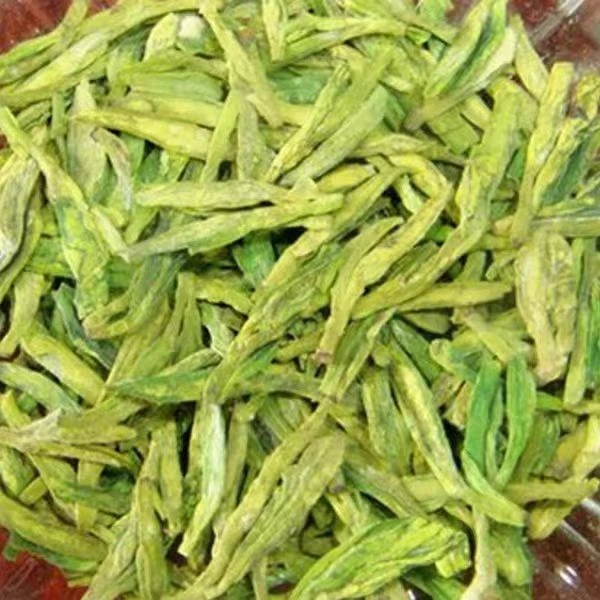 2025年明前新茶龙井茶豆香味足芽型整齐4号