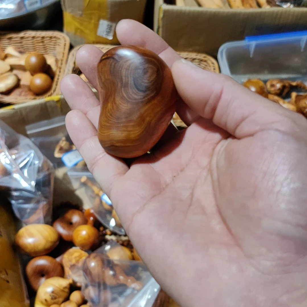 x***u太行崖柏手工艺品
