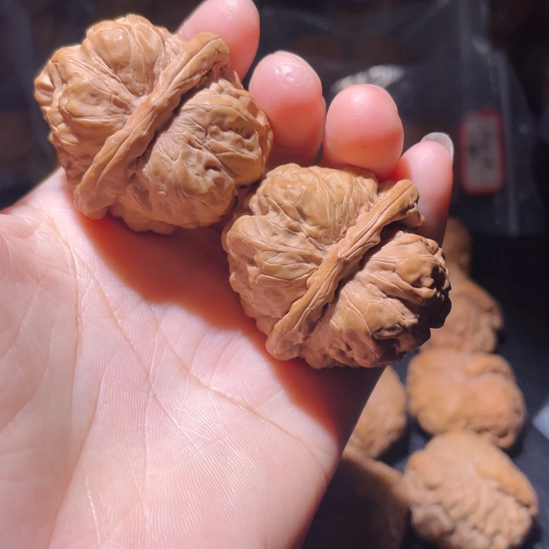 桃核吊坠39尺蛤蟆头