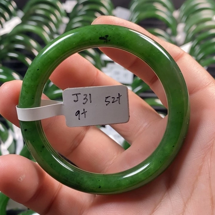 和田玉（碧玉）手镯未镶嵌52+