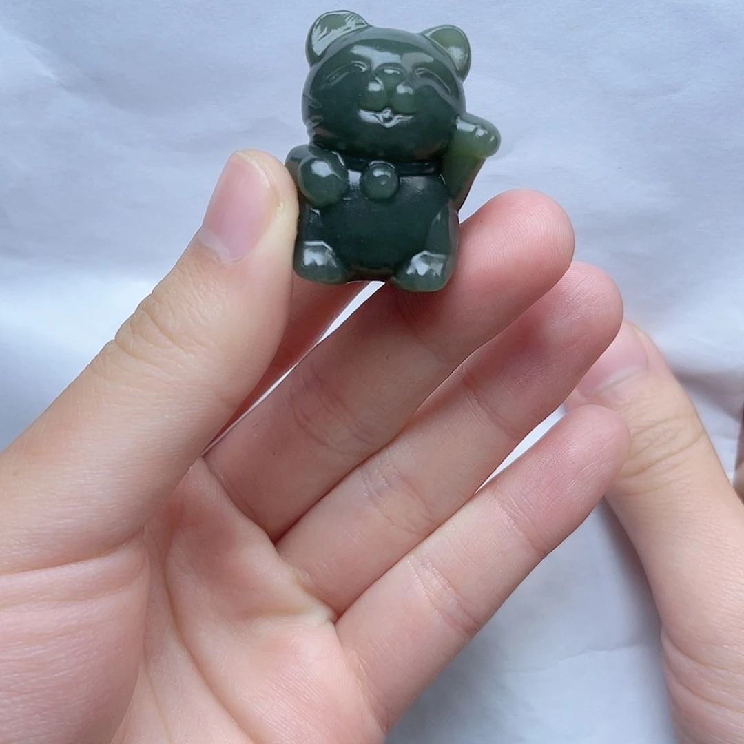 和田玉摆件。k k未镶嵌