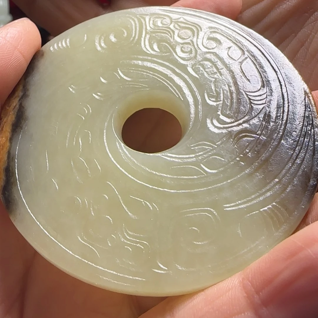 和田玉颈饰未镶嵌夜*