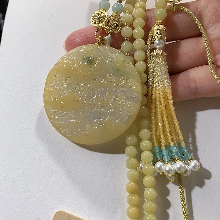 翡翠未镶嵌颈饰翡翠吊坠