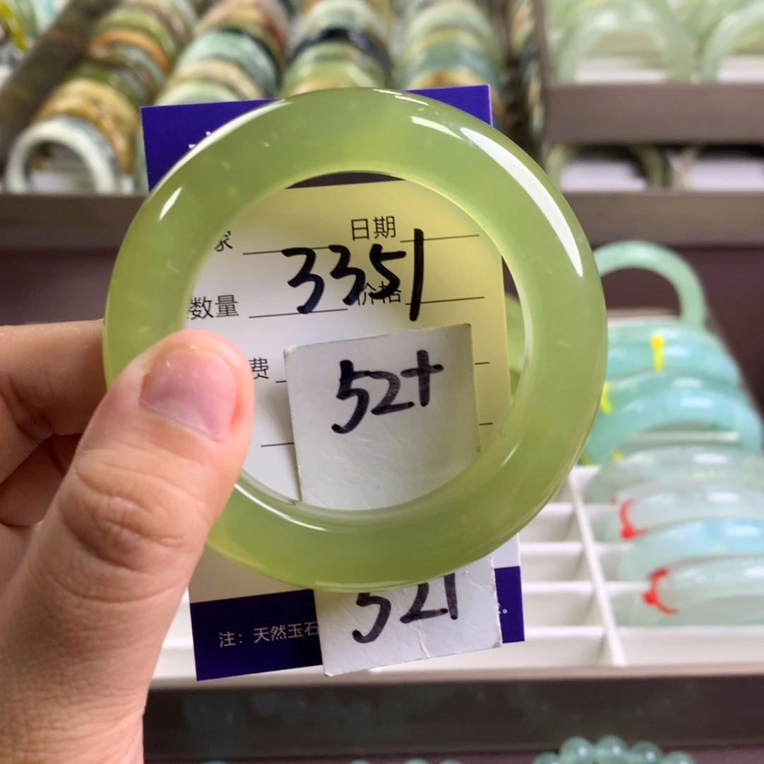 蛇纹石玉未镶嵌手镯3351