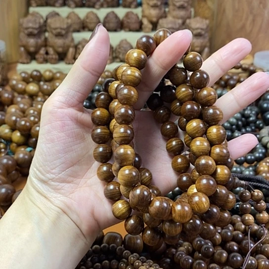 老山檀香黑肉沉水1.2/108颗