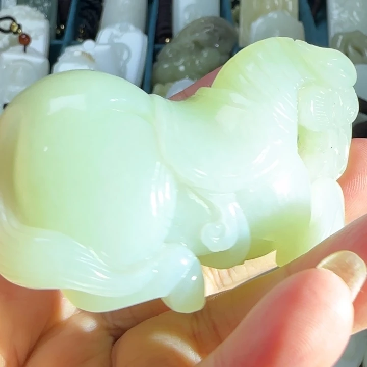 和田玉（糖玉）未镶嵌颈饰