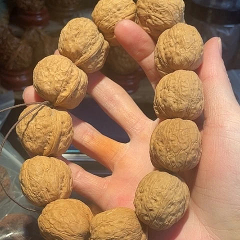 手串文玩核桃蟒纹元宝12粒带彩34