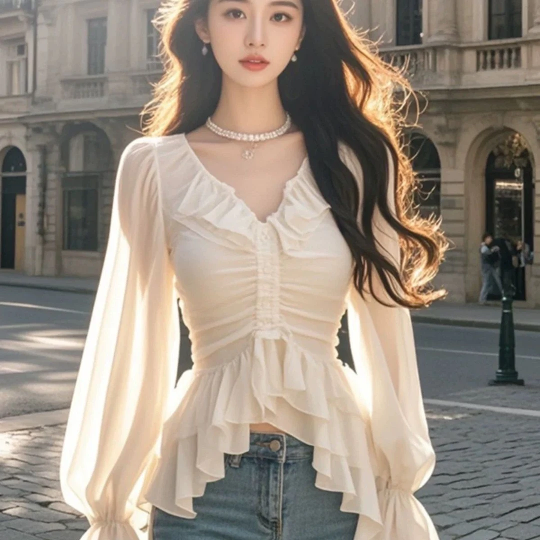 【店铺热销】米白色V领荷叶边长袖衬衣女2024新款韩系纯欲收腰褶皱