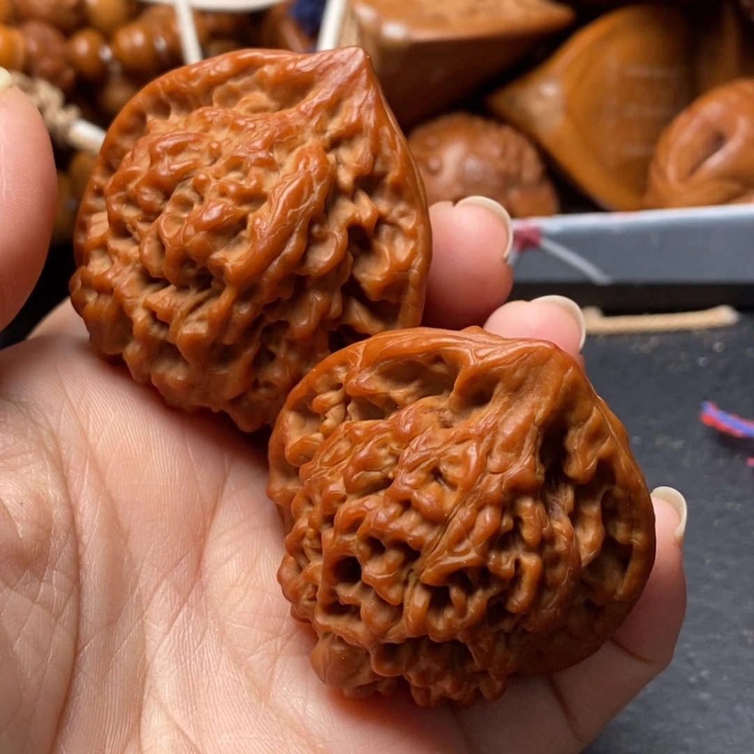 吊坠猴头核桃橄榄