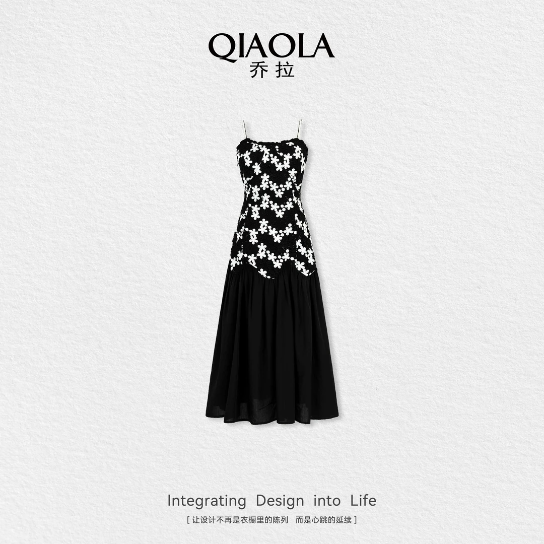 QIAOLA/乔拉【流光剪影】夏季新款梭织舒适透气亲肤吊带连衣裙预售