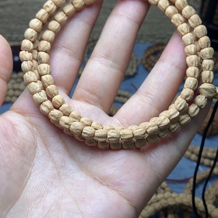 【闪购商品】吊坠柏香籽/百香籽