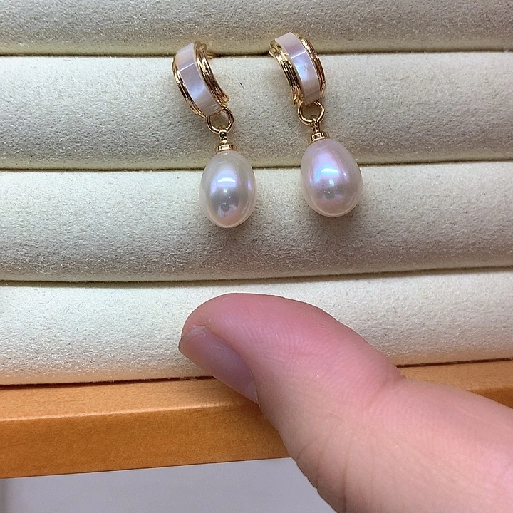 合金淡水珍珠耳饰