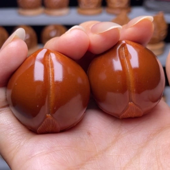 吊坠橄榄核寿桃手球3.5