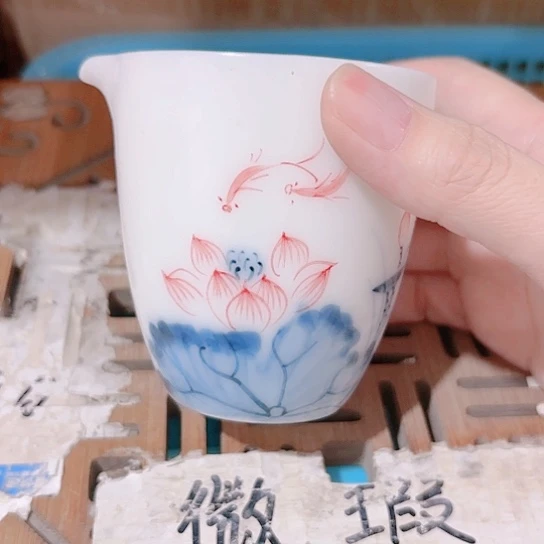 微瑕介意的勿拍，喜欢再下单，谢谢支持