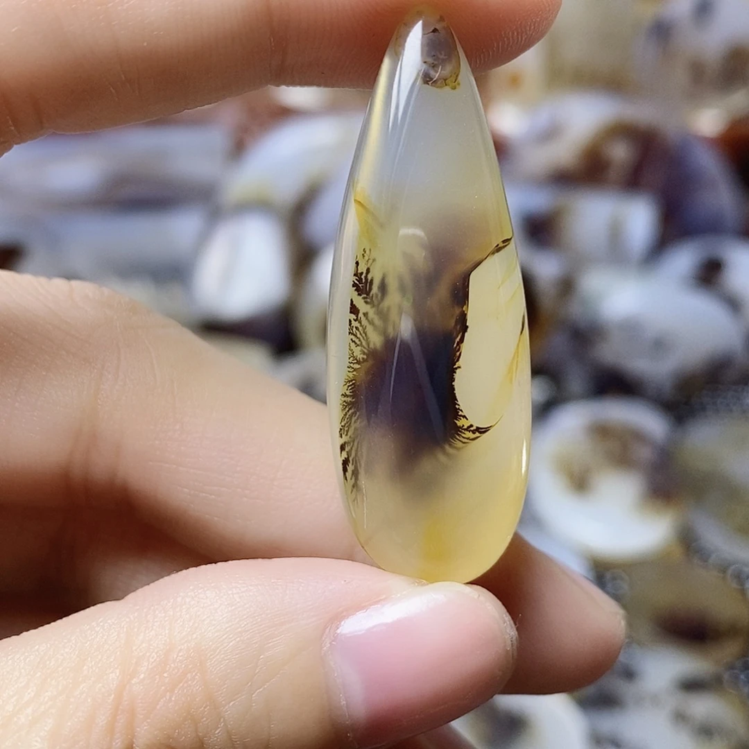 玛瑙/玉髓未镶嵌珠宝半成品