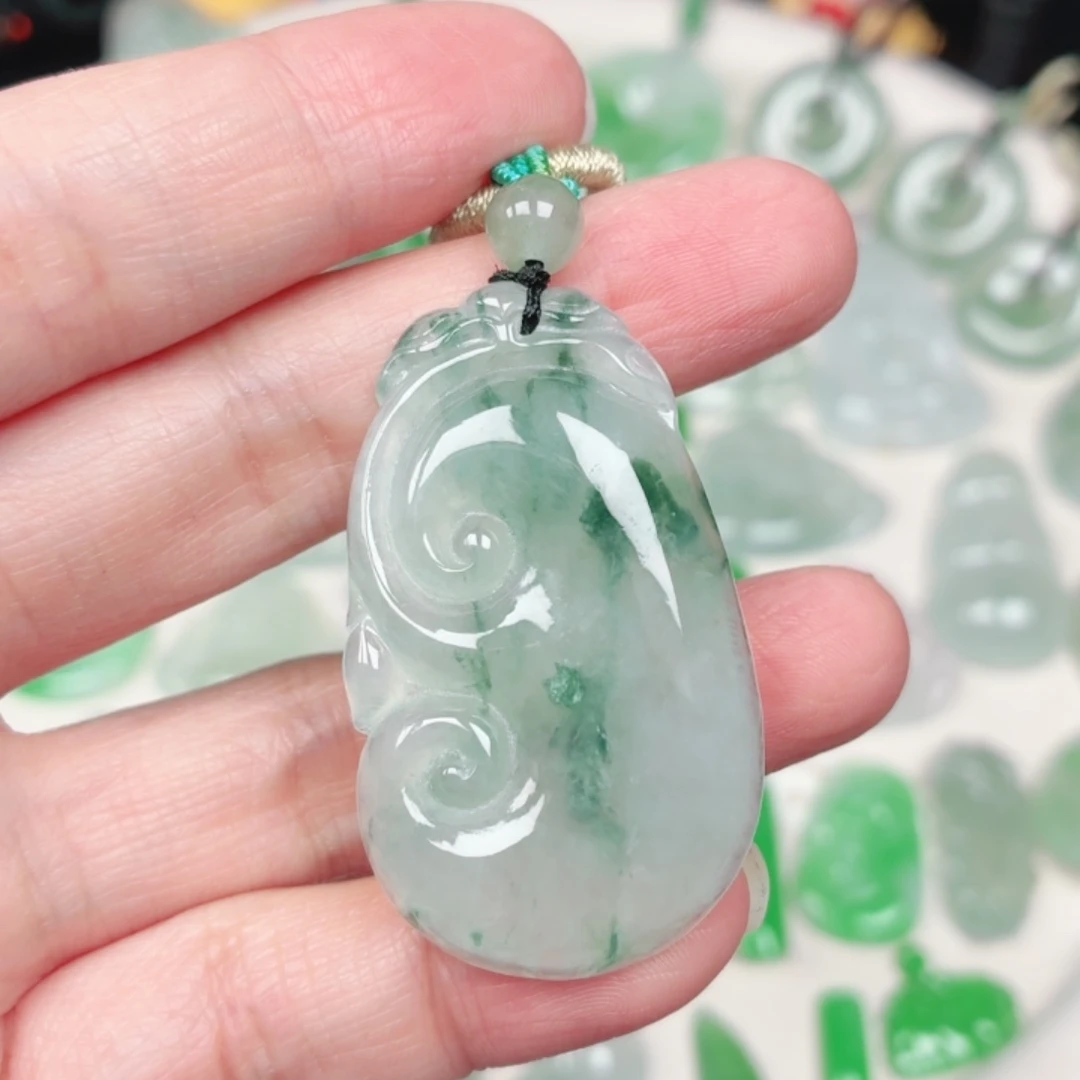 翡翠未镶嵌颈饰缅甸天然A货翡翠