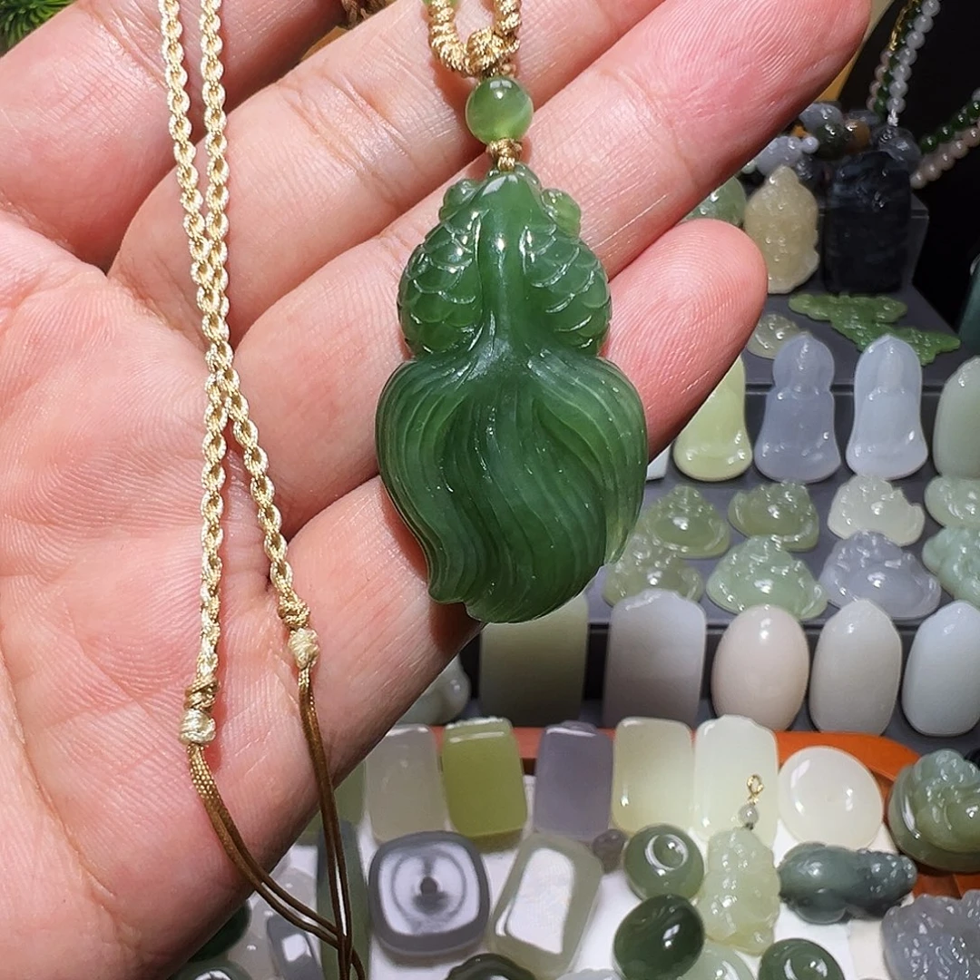 和田玉（碧玉）未镶嵌颈饰