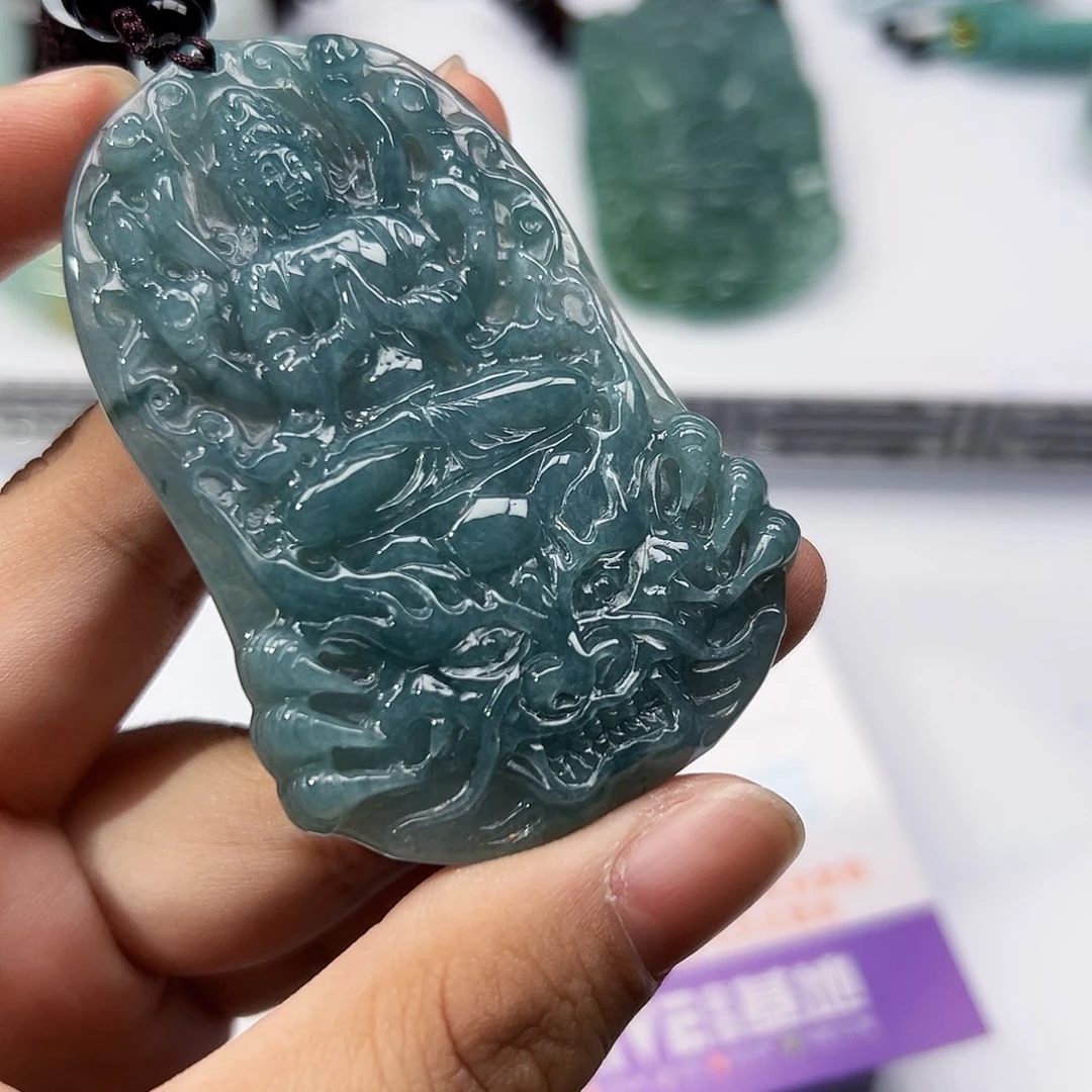 翡翠挂件未镶嵌吊坠