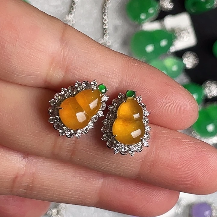 翡翠18K金镶嵌颈饰耳钉