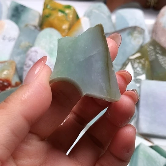 未镶嵌挂件翡翠翡翠边角料