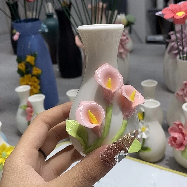 陶瓷纯手工捏花设计