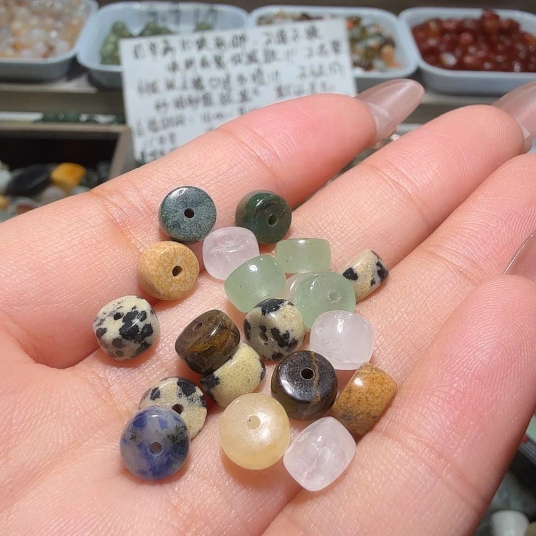 和田玉未镶嵌珠宝奇石