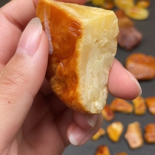 定制琥珀乌克兰白蜜蜡