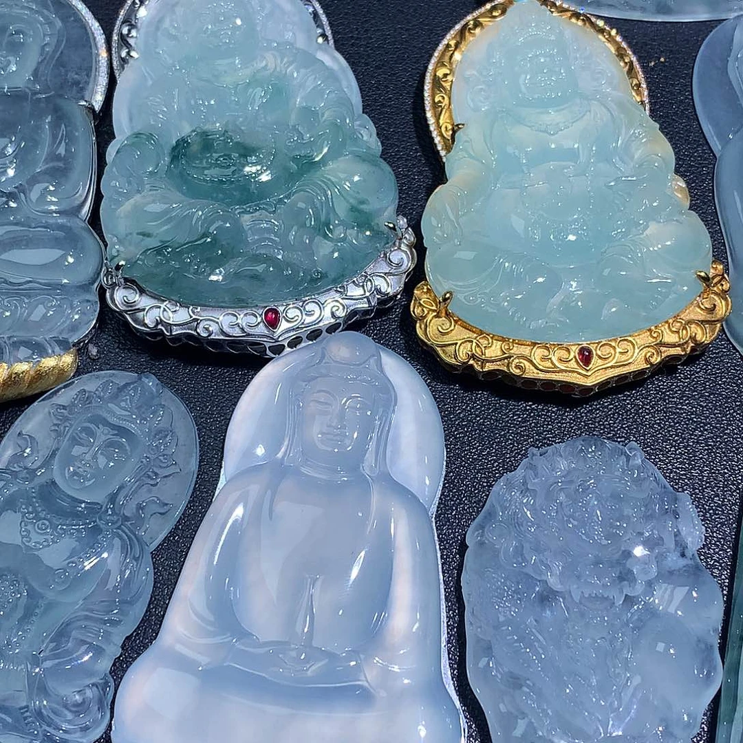 翡翠未镶嵌挂件翡翠