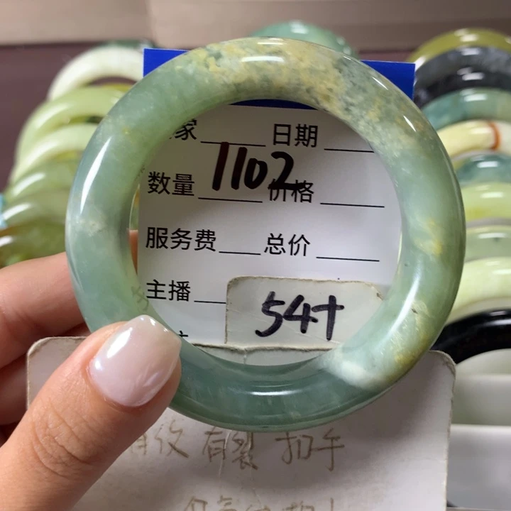 未镶嵌蛇纹石玉手镯1102