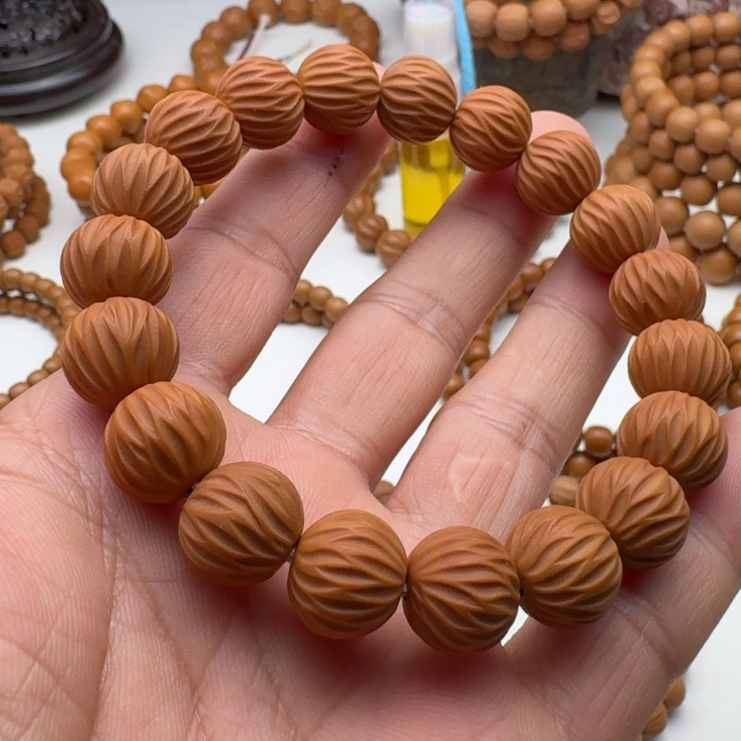 笑***)猴头核桃手串全品无瑕天河