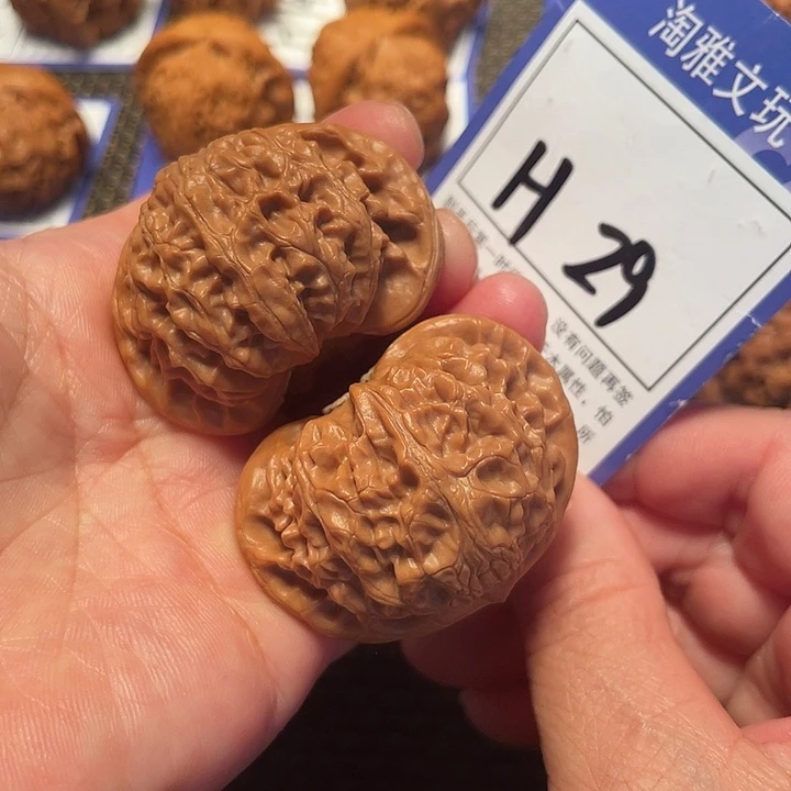 文玩核桃把件H29宫灯44