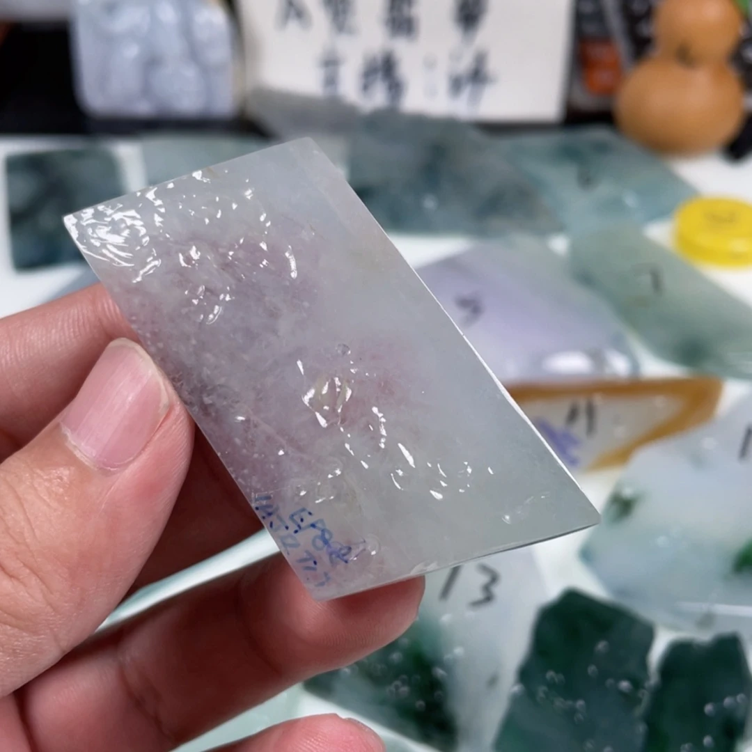 【闪购商品】定制翡翠未镶嵌爱*险