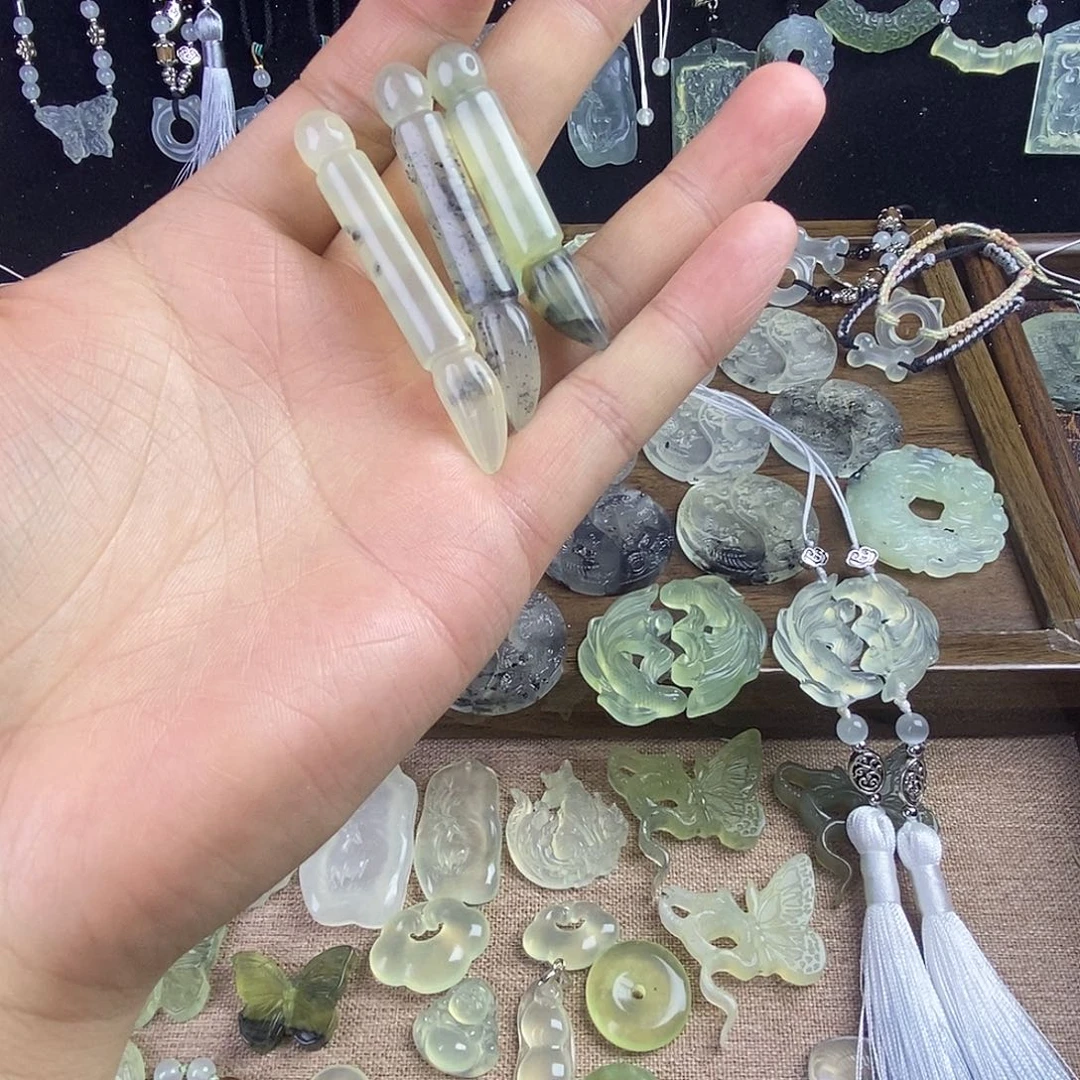蛇纹石玉未镶嵌颈饰文昌笔送绳子随机发一个