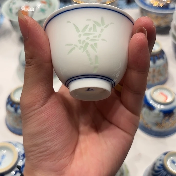 景德镇陶瓷杯子的