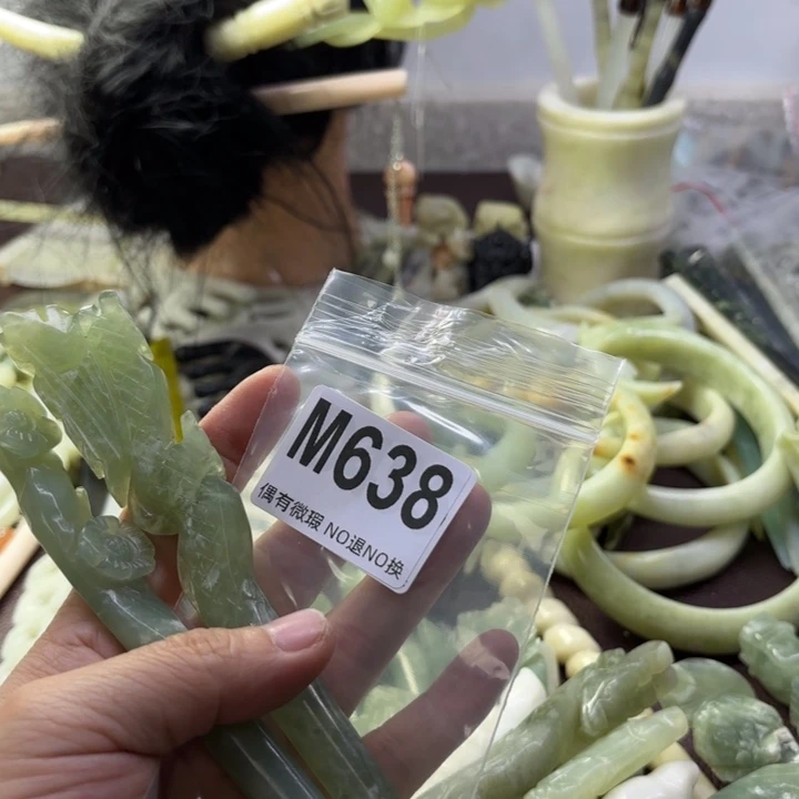 蛇纹石玉发饰合金萧**耽