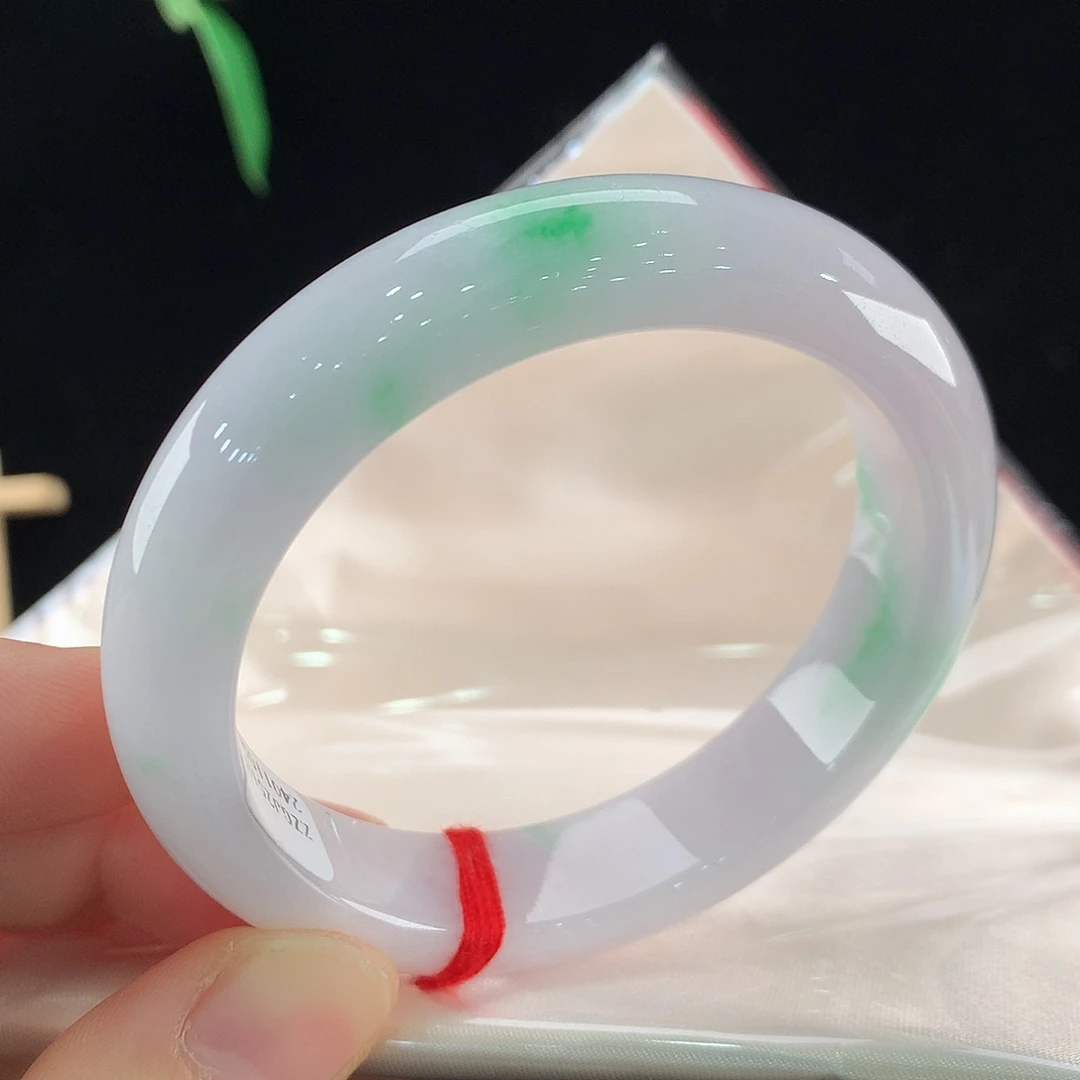 翡翠未镶嵌手镯1105