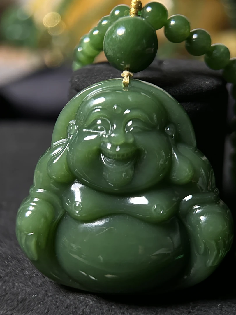 碧玉精品大佛公(高+厚度11+)俄料满绿色浓老料大佛上等和田玉碧玉