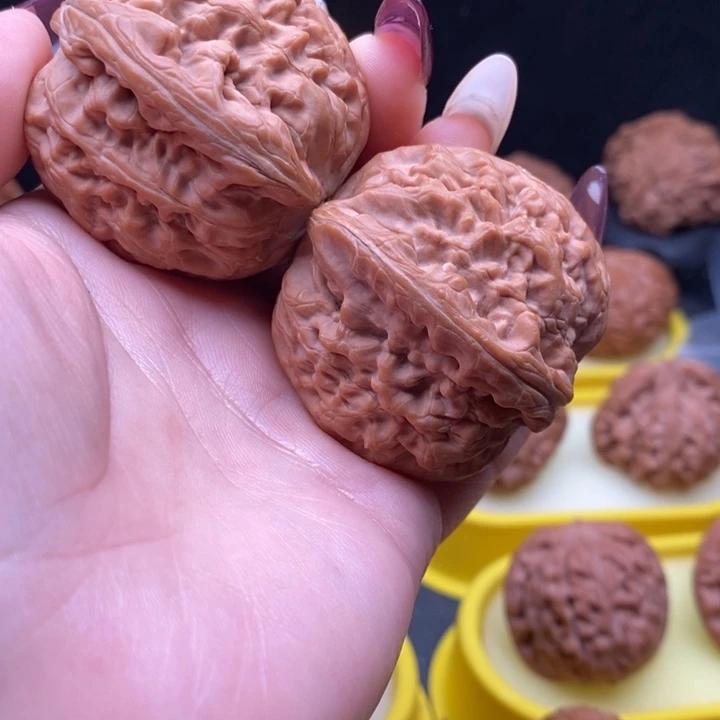 吉***哥文玩核桃把件红锦鲤