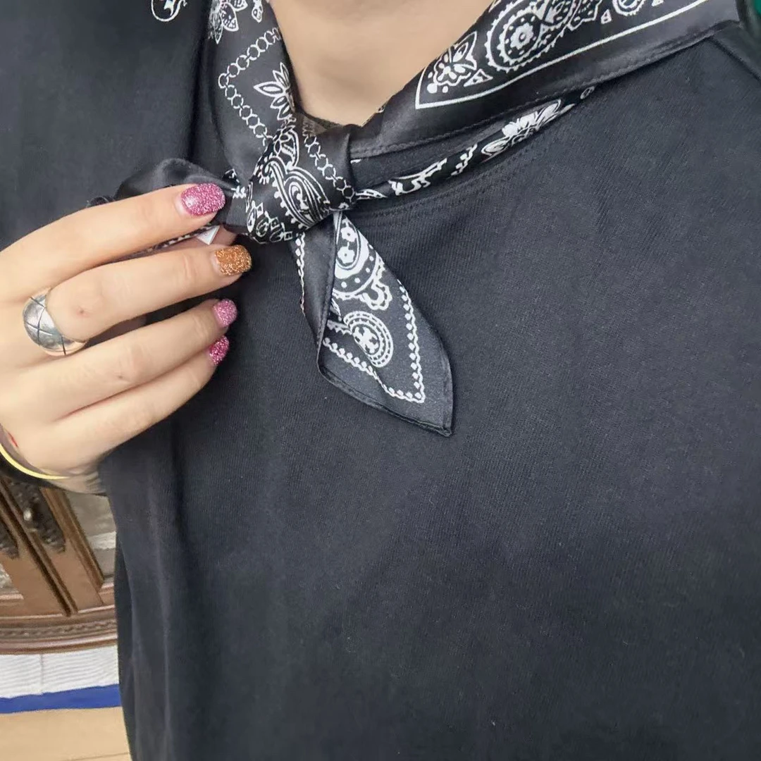 腰果花图案丝巾围巾百搭高级轻奢品质ins设计师穿搭街拍网红