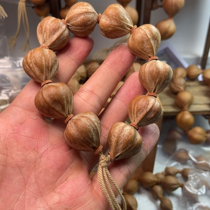 橄榄核手串/手链董**~2223铁蒜头