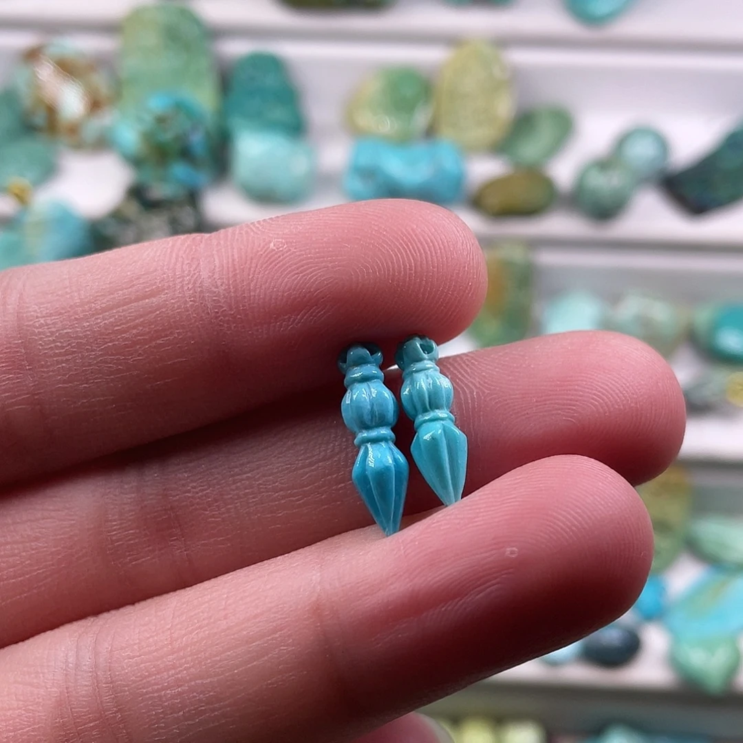 @***院绿松石未镶嵌颈饰