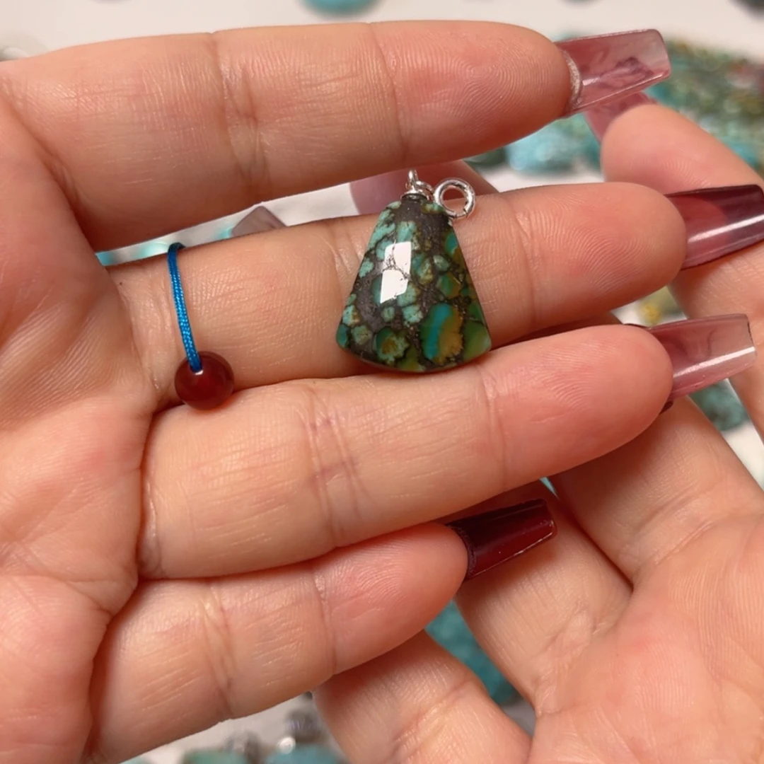 【闪购商品】未镶嵌南红玛瑙珠宝奇石