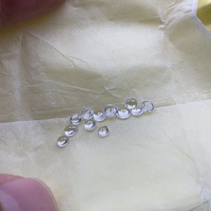 定制翡翠未镶嵌玻璃种4-5mm