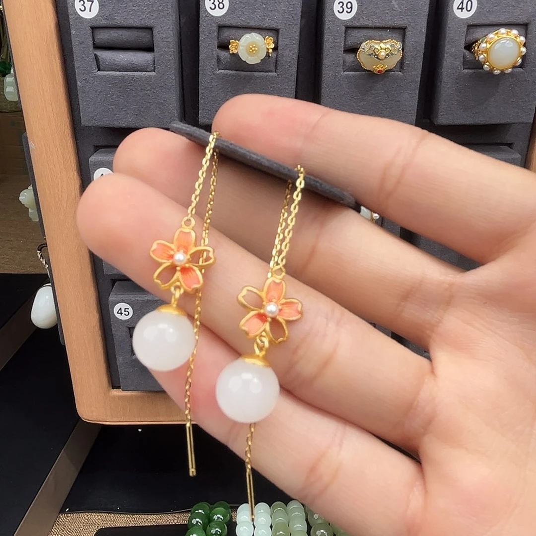 和田玉耳饰未镶嵌